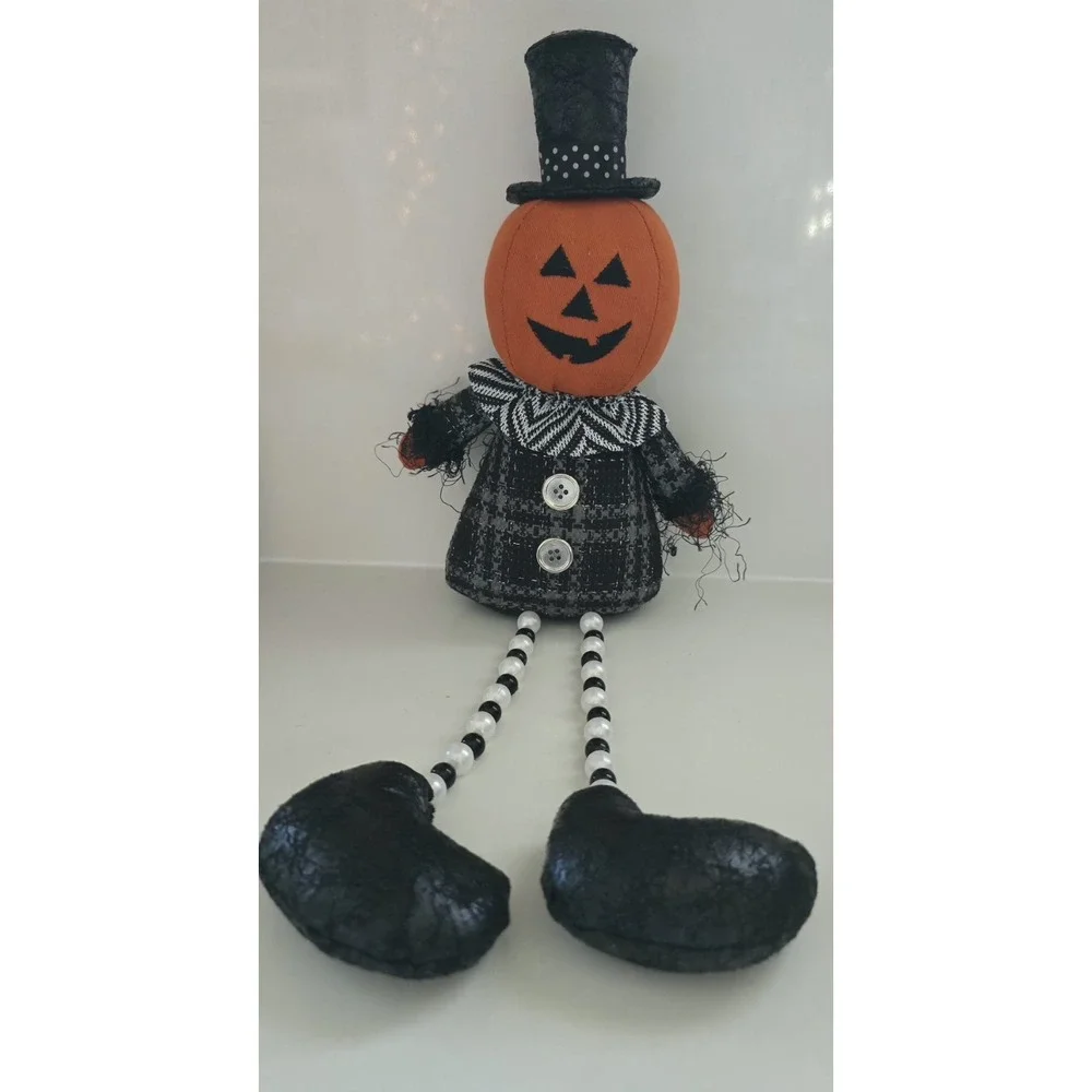 Midnight Beaded‎ Dangle Legs Weighted Pumpkin Head Mantle Bookshelf New